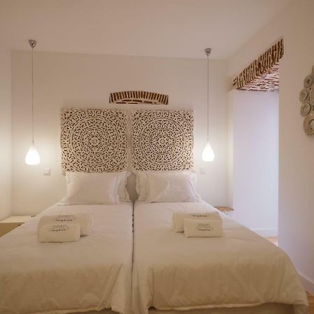 Sunshine House - Exclusive Apartment - Home By The Castle Lissabon Exterior foto